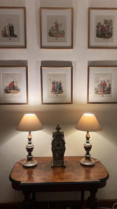 Apartment Xl Massive Art-filled In Area, Walk To Sliema, St Julian's *