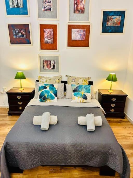 Xl Massive Art-filled In Area, Walk To Sliema, St Julian's Apartment Gzira